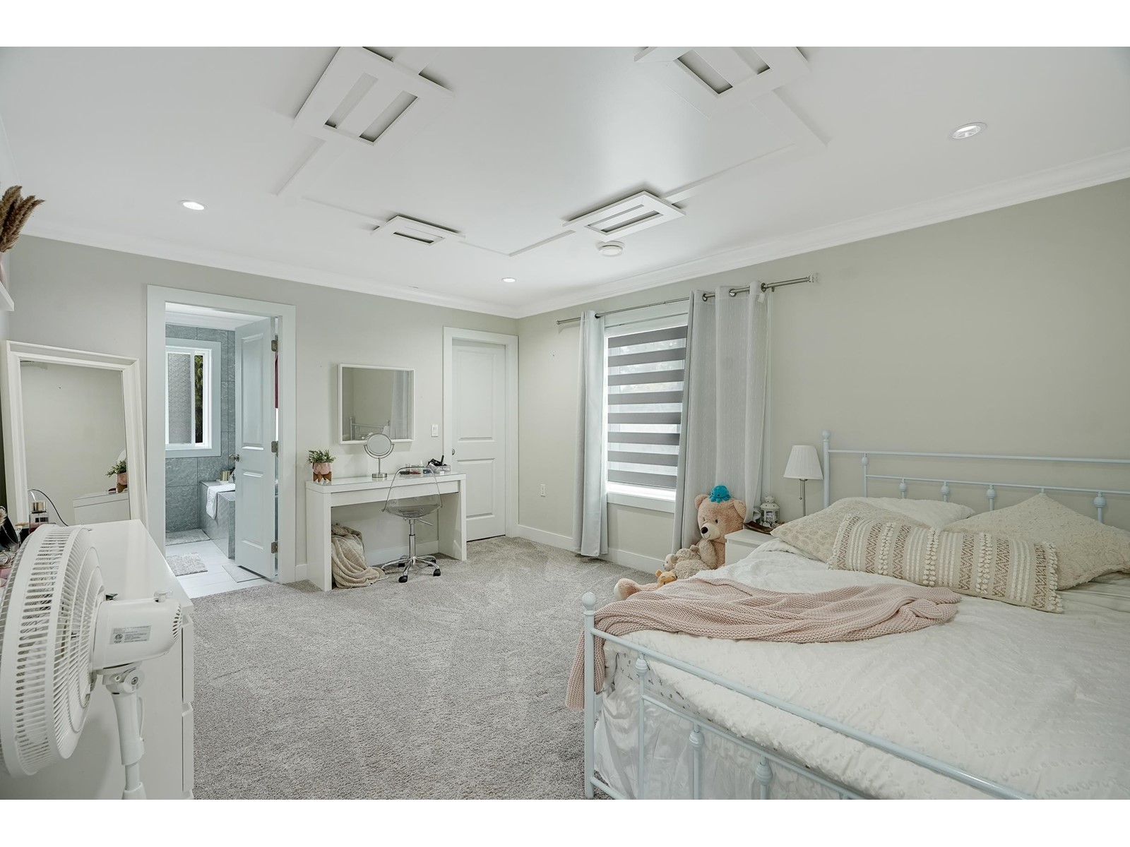 17217 59 Avenue, Surrey, British Columbia  V3S 8T7 - Photo 12 - R2989038