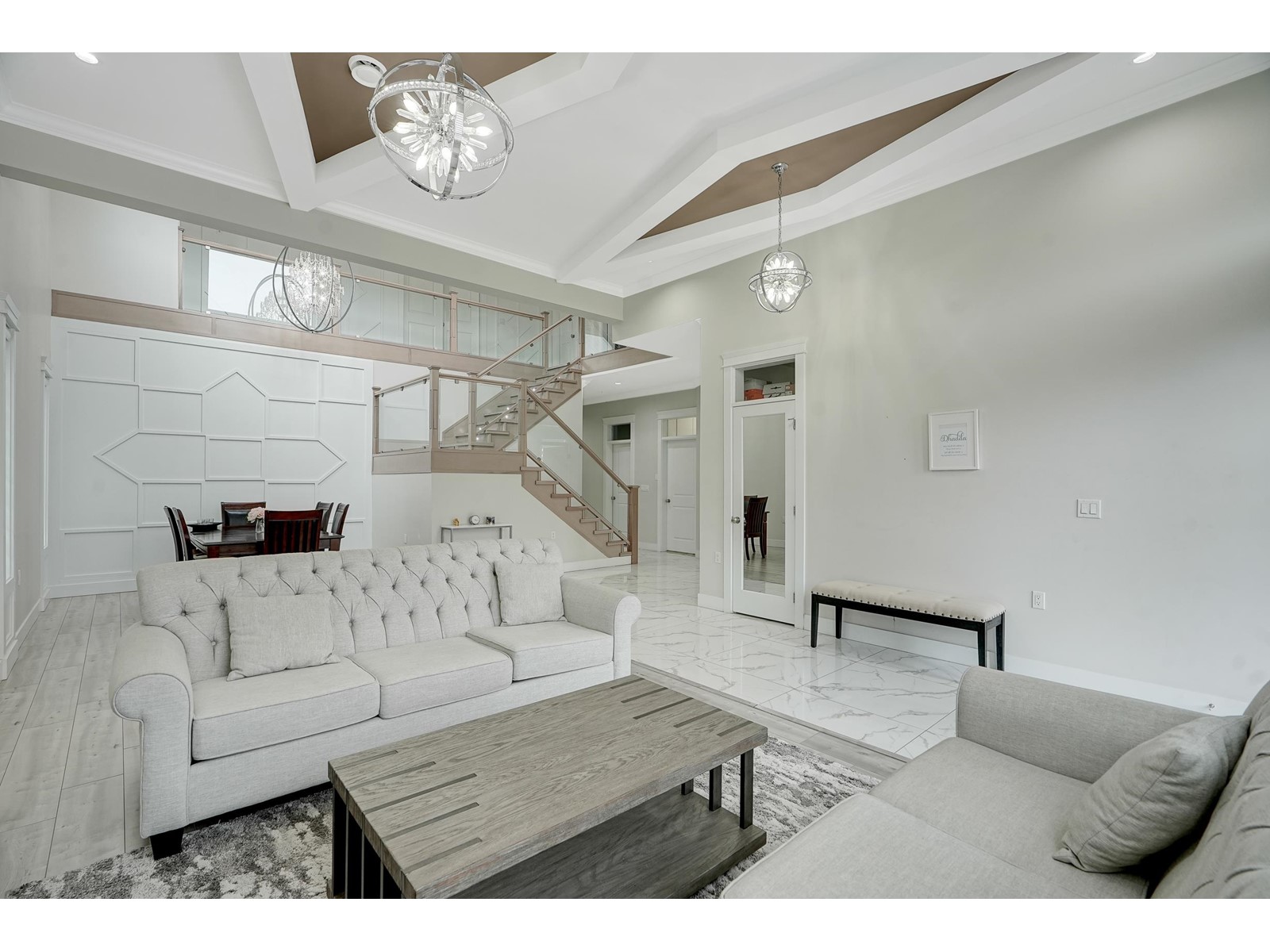 Property at 17217 59 AVENUE image 4