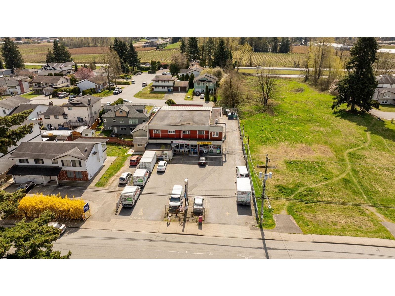 32354 Marshall Road, Abbotsford, British Columbia  V2T 1A4 - Photo 31 - R2989257