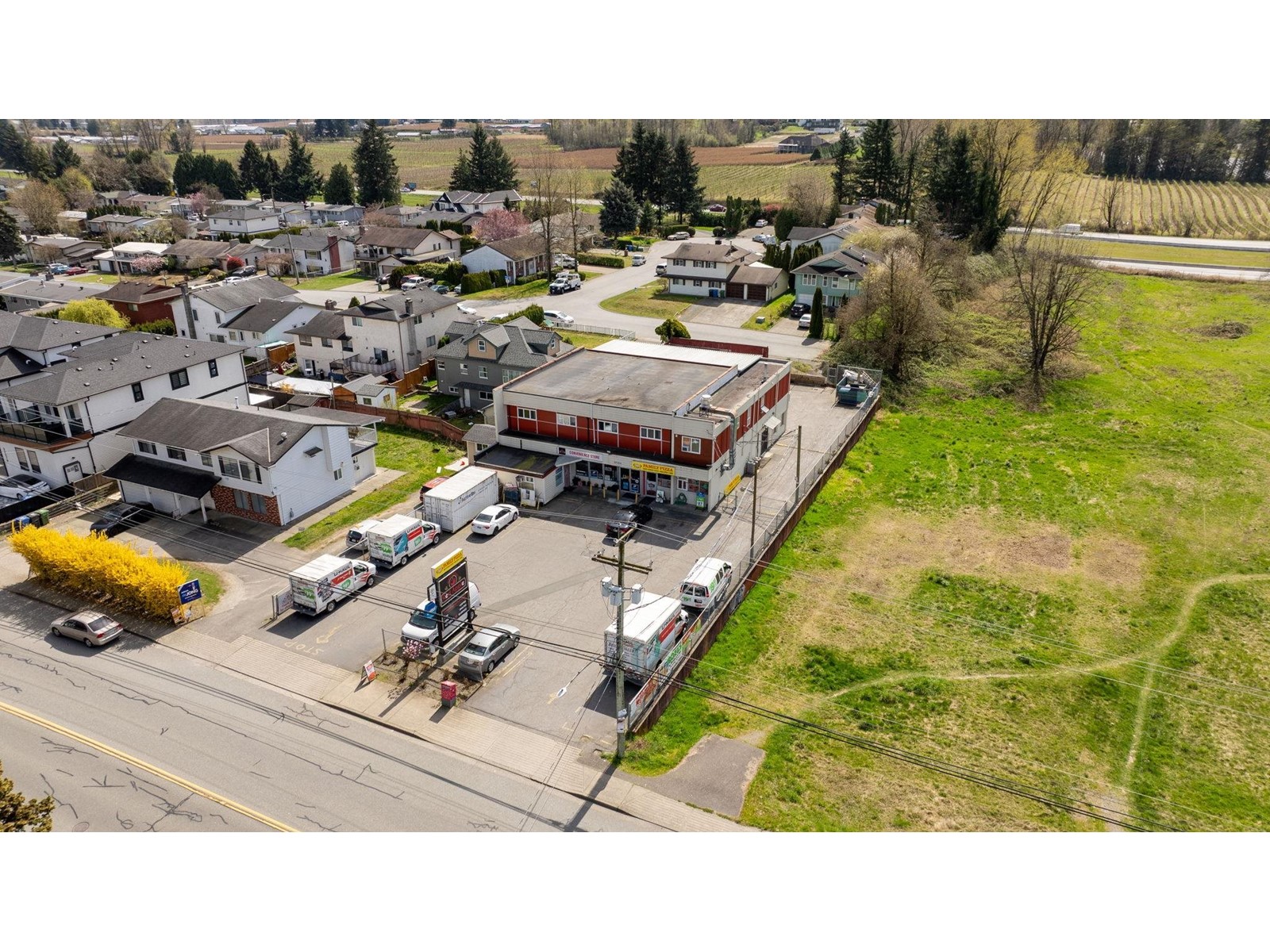 32354 Marshall Road, Abbotsford, British Columbia  V2T 1A4 - Photo 33 - R2989257