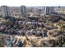 10068 90 AV NW, edmonton, Alberta