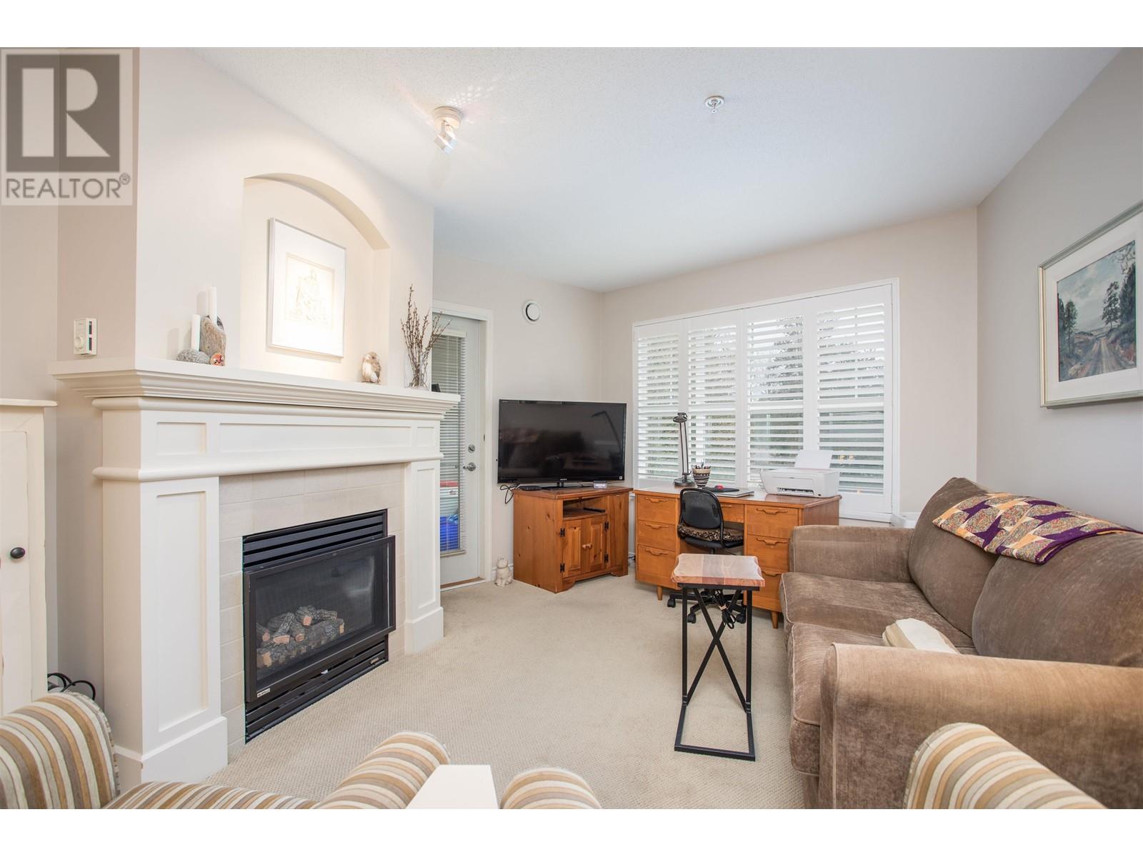 315 960 Lynn Valley Road, North Vancouver, British Columbia  V7J 3V6 - Photo 10 - R2989782