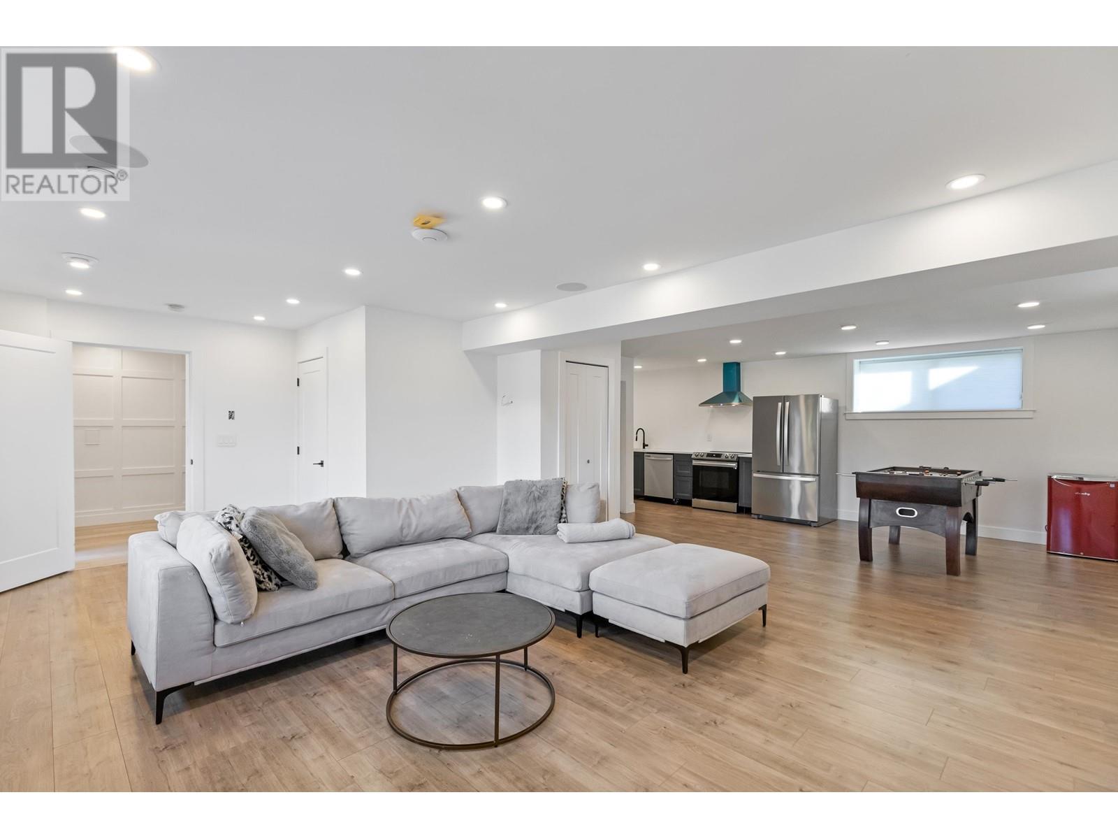 2314 Oneida Drive, Coquitlam, British Columbia  V3J 7A8 - Photo 27 - R2989773
