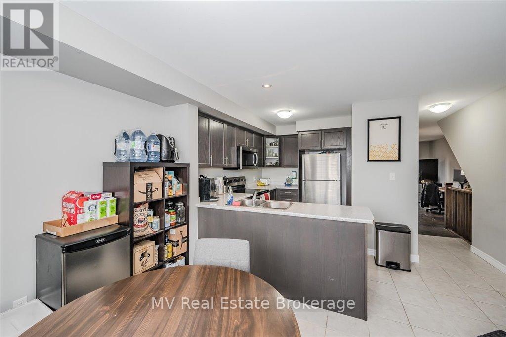 2b - 85 Mullin Drive, Guelph, Ontario  N1E 0R4 - Photo 15 - X12081222