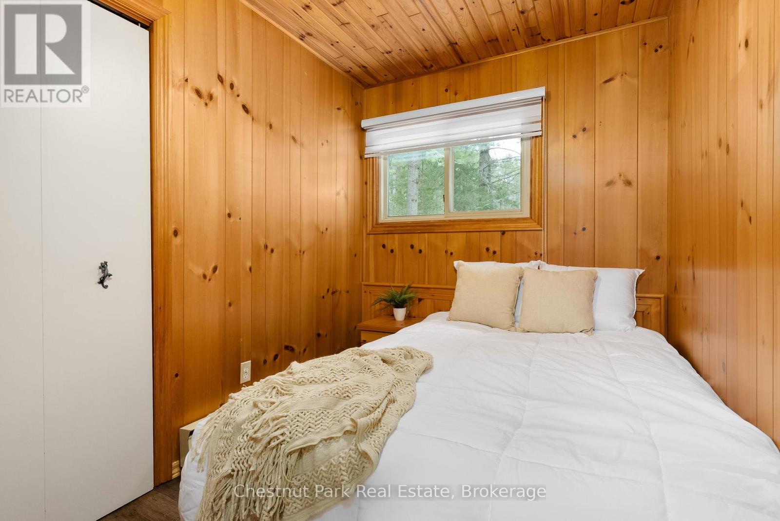649 Balsam Chutes Road, Huntsville, Ontario  P0B 1L0 - Photo 15 - X12081248
