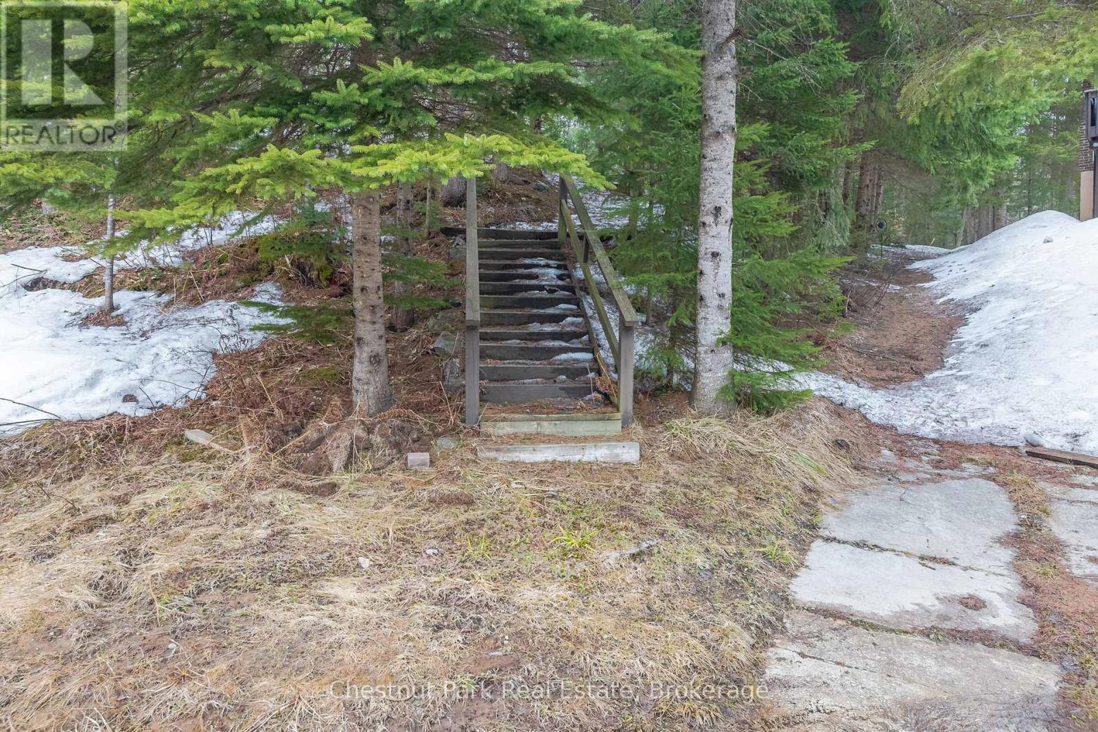 649 Balsam Chutes Road, Huntsville, Ontario  P0B 1L0 - Photo 23 - X12081248