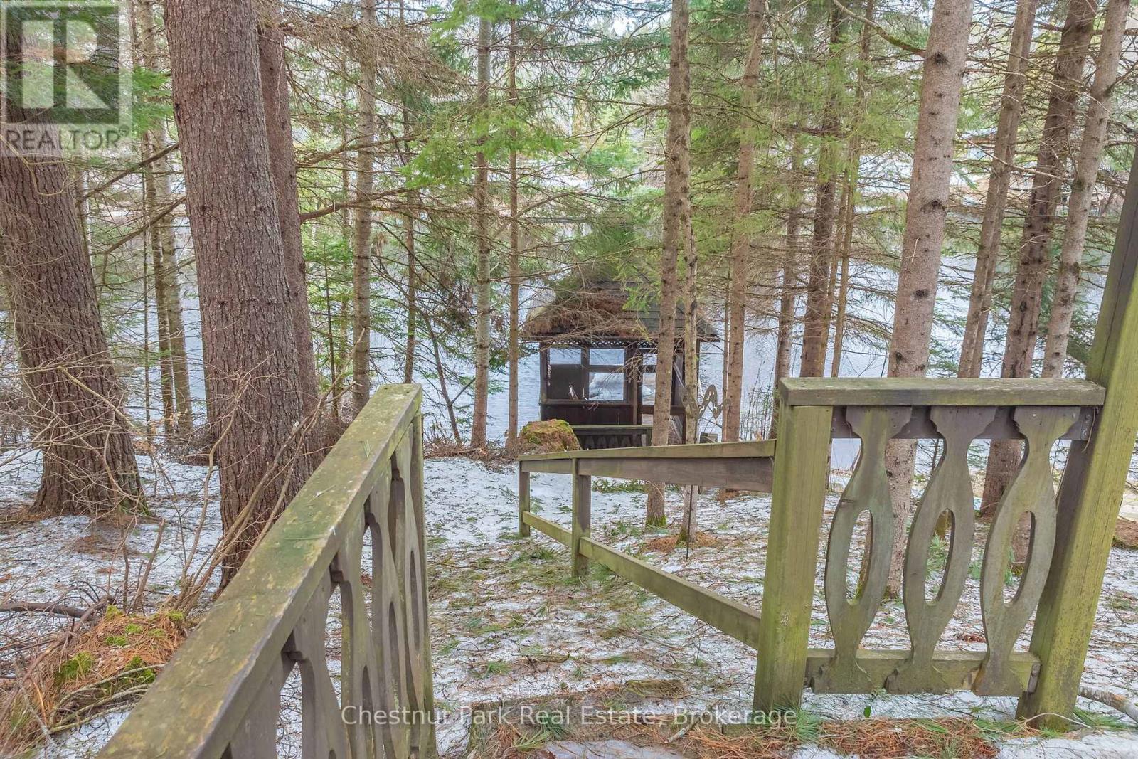 649 Balsam Chutes Road, Huntsville, Ontario  P0B 1L0 - Photo 31 - X12081248