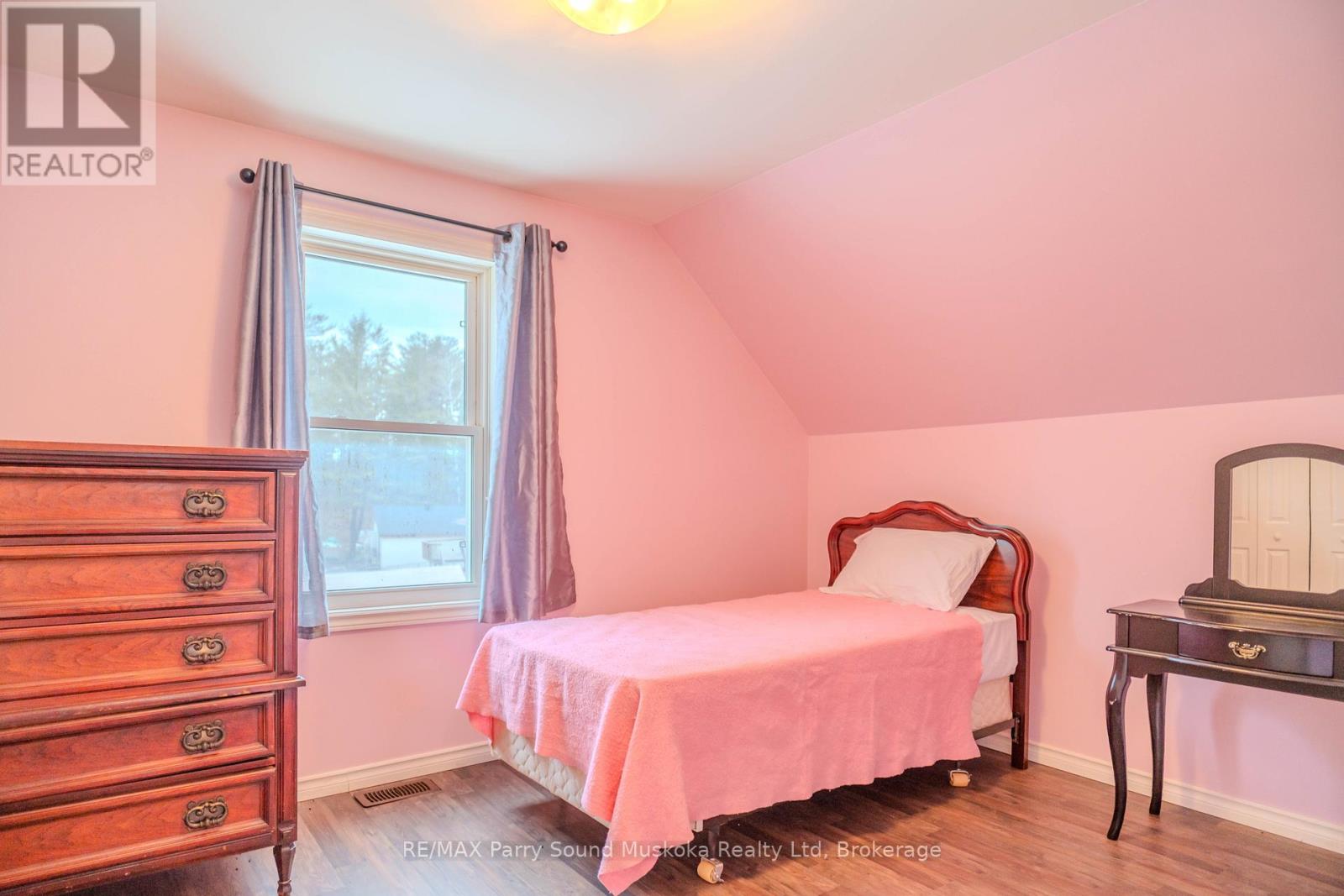 21 Rankin Lake Road, Seguin, Ontario  P2A 0B2 - Photo 27 - X12081280