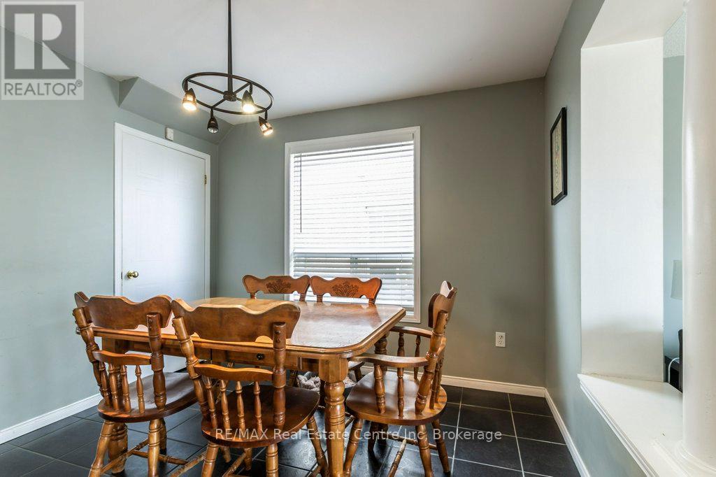 71 Milson Crescent, Guelph, Ontario  N1C 1G7 - Photo 10 - X12081282
