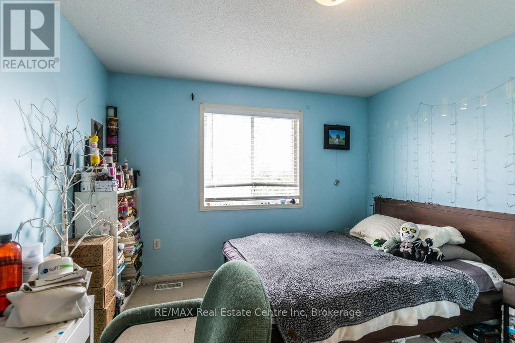 71 Milson Crescent, Guelph, Ontario  N1C 1G7 - Photo 19 - X12081282
