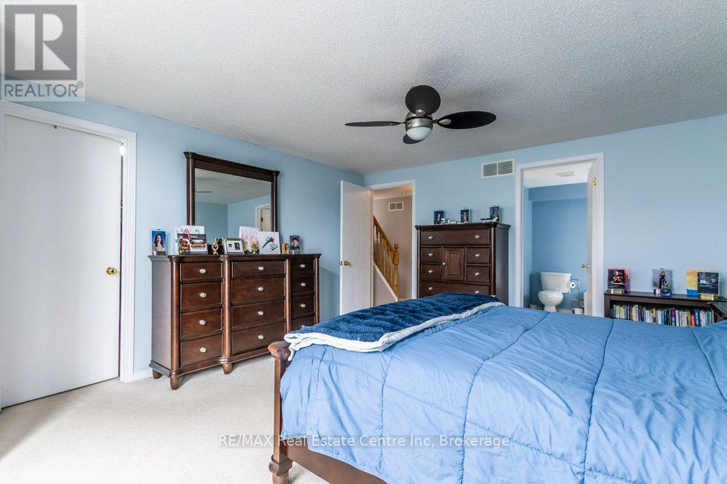71 Milson Crescent, Guelph, Ontario  N1C 1G7 - Photo 25 - X12081282