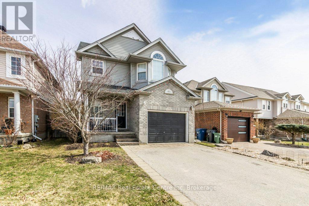 71 Milson Crescent, Guelph, Ontario  N1C 1G7 - Photo 3 - X12081282