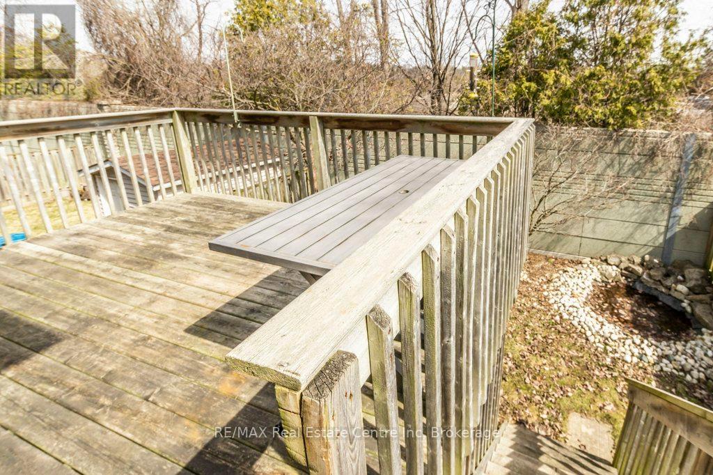 71 Milson Crescent, Guelph, Ontario  N1C 1G7 - Photo 38 - X12081282