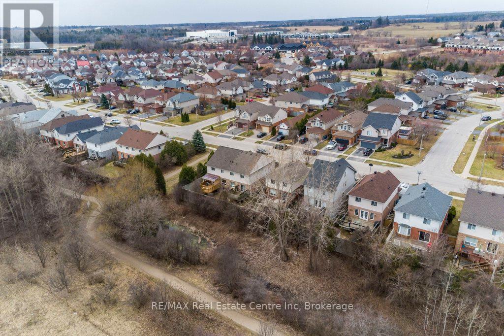 71 Milson Crescent, Guelph, Ontario  N1C 1G7 - Photo 44 - X12081282