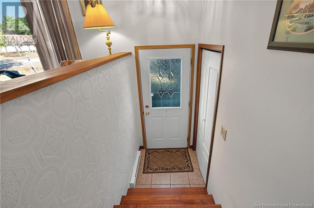 Property at 24 Chestnut Crescent image 2