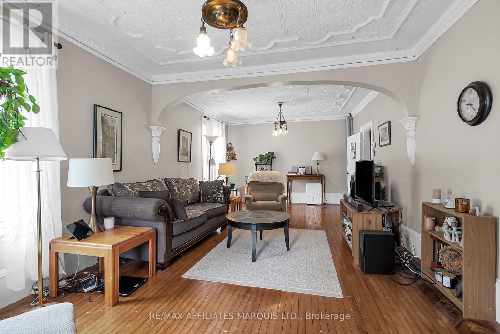 7 Spruce Street, South Glengarry, Ontario  K0C 1N0 - Photo 3 - X12081184