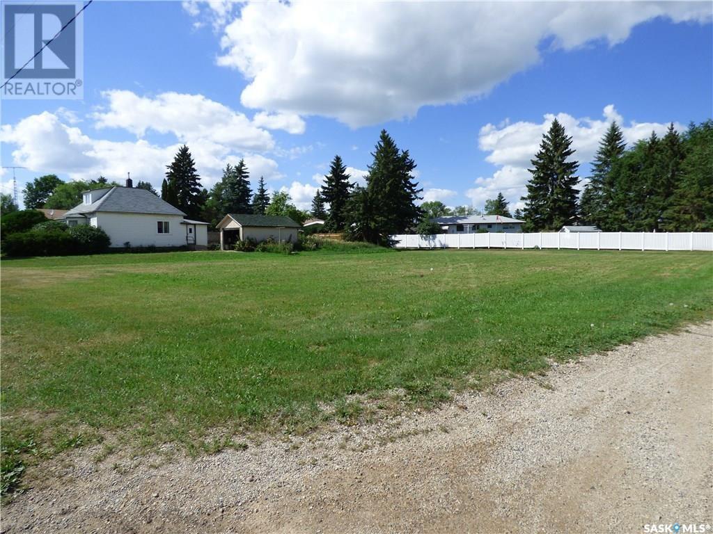 1050 Veterans Avenue, Esterhazy, Saskatchewan  S0A 0X0 - Photo 4 - SK993938