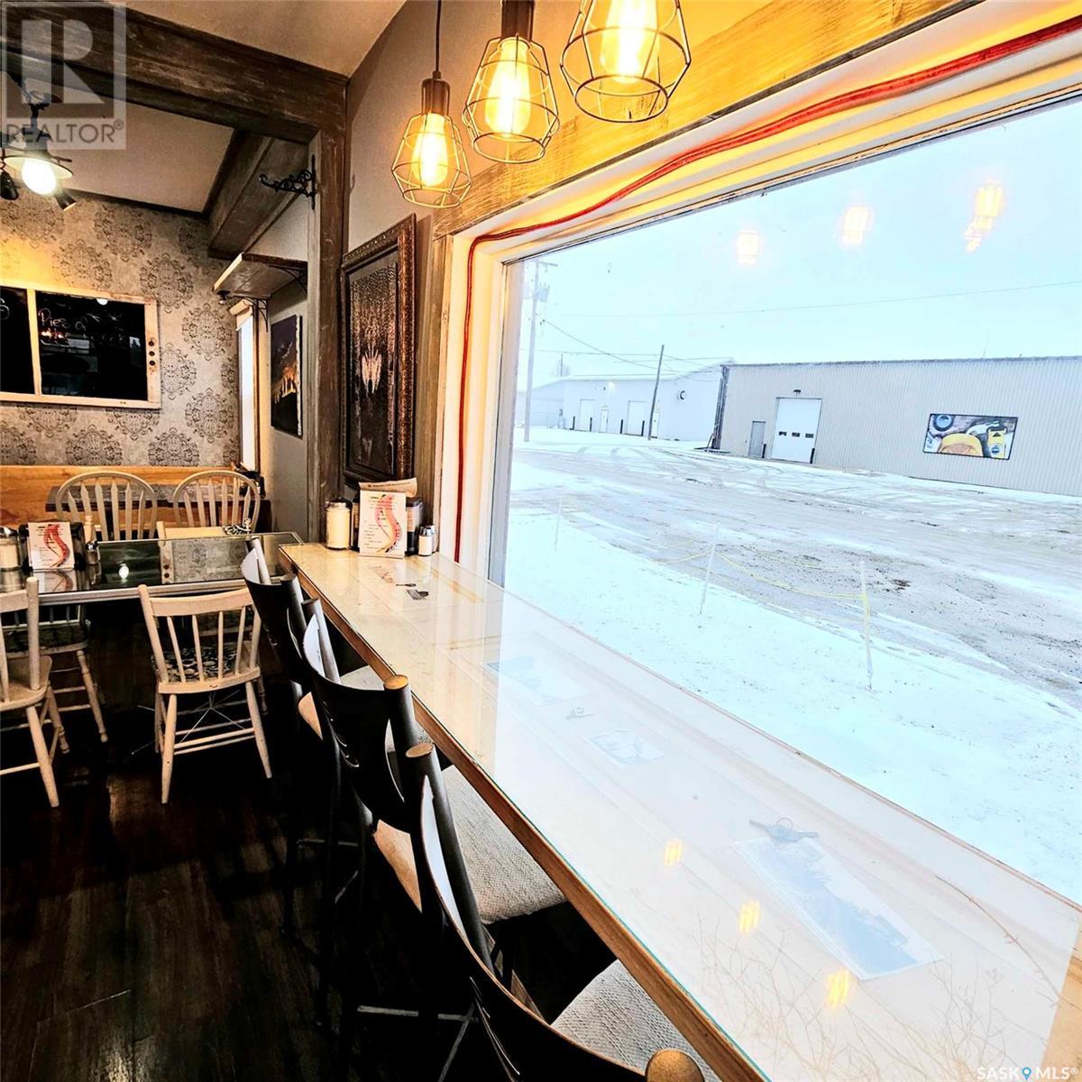702 Main Street, Broadview, Saskatchewan  S0G 0K0 - Photo 8 - SK995461