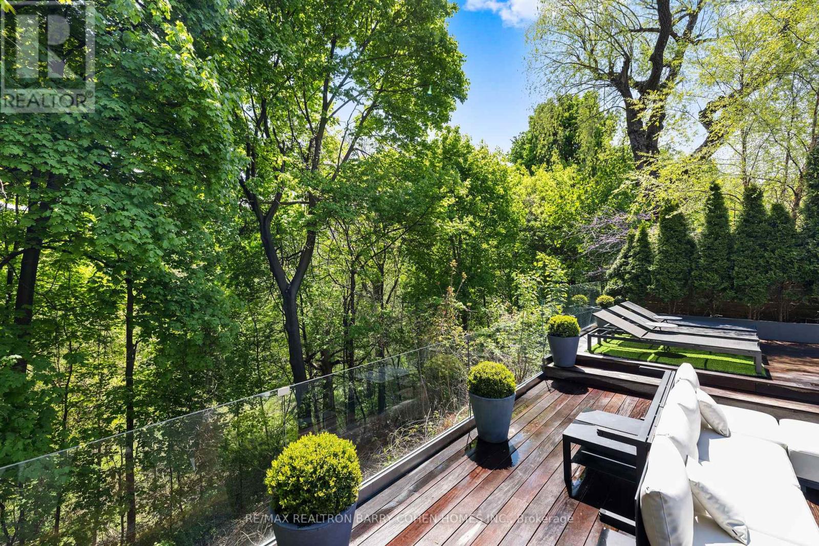 215 Lonsmount Drive, Toronto, Ontario  M5P 2Y6 - Photo 45 - C12081142