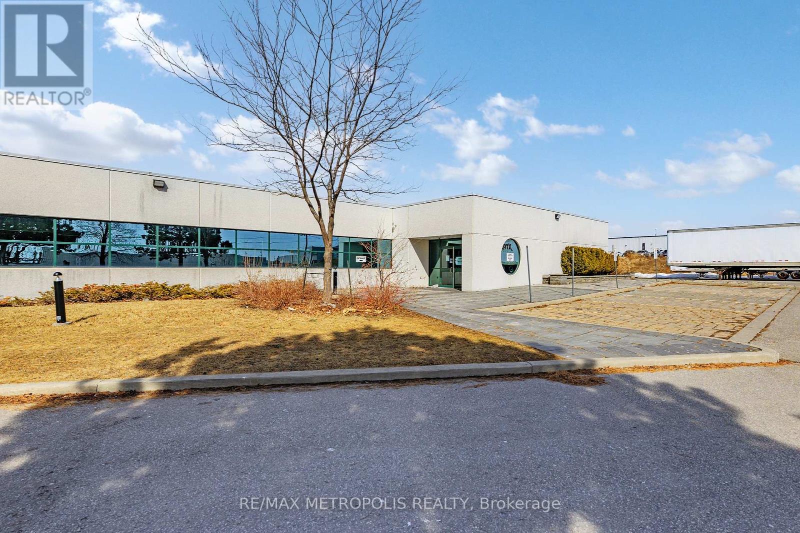 1 - 1920 Silicone Drive, Pickering, Ontario  L1W 3V7 - Photo 1 - E12081155