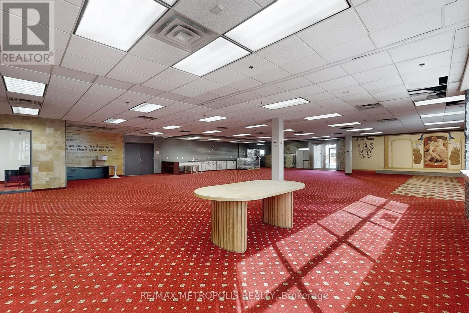 1 - 1920 Silicone Drive, Pickering, Ontario  L1W 3V7 - Photo 3 - E12081155