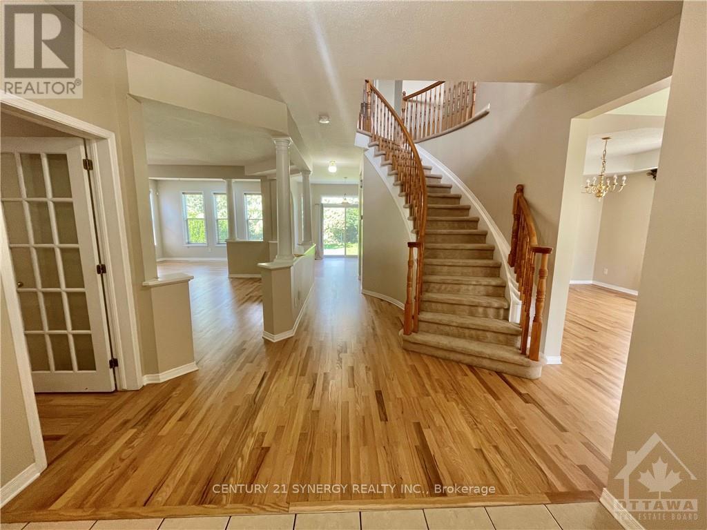 149 Insmill Crescent, Ottawa, Ontario  K2T 1G2 - Photo 2 - X12081176