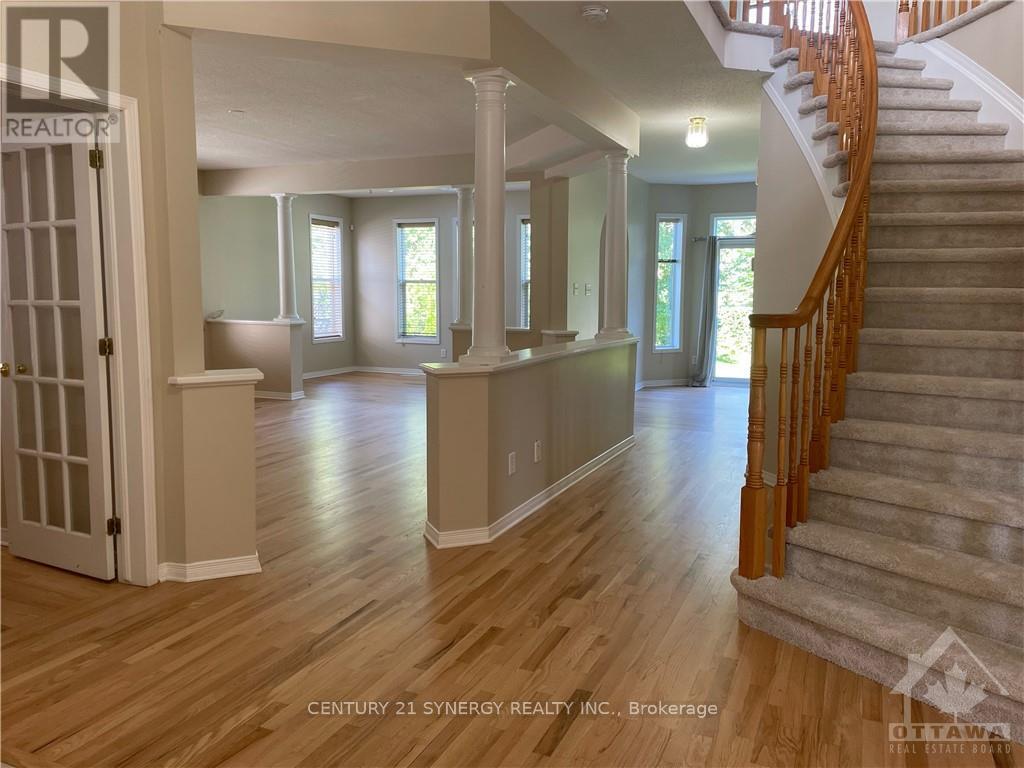 149 Insmill Crescent, Ottawa, Ontario  K2T 1G2 - Photo 3 - X12081176