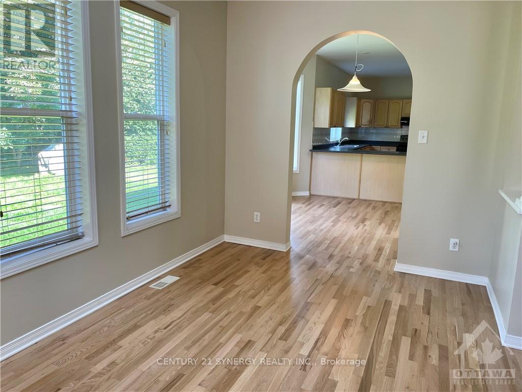 149 Insmill Crescent, Ottawa, Ontario  K2T 1G2 - Photo 8 - X12081176