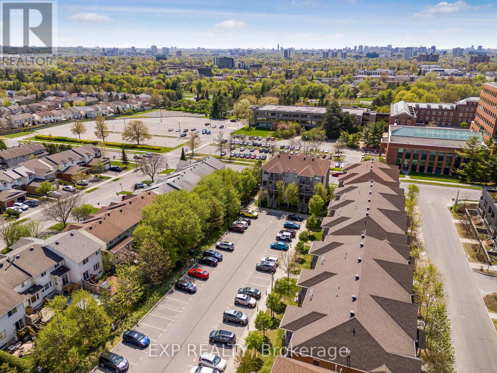 18 - 176 Den Haag Drive, Ottawa, Ontario  K1K 2V7 - Photo 27 - X12081267