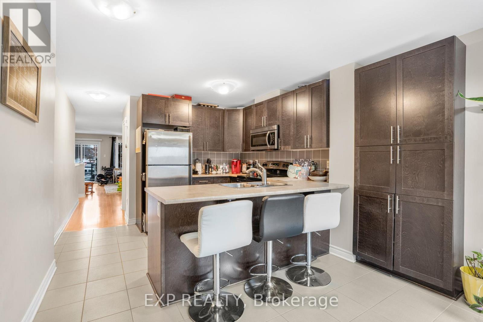 18 - 176 Den Haag Drive, Ottawa, Ontario  K1K 2V7 - Photo 8 - X12081267