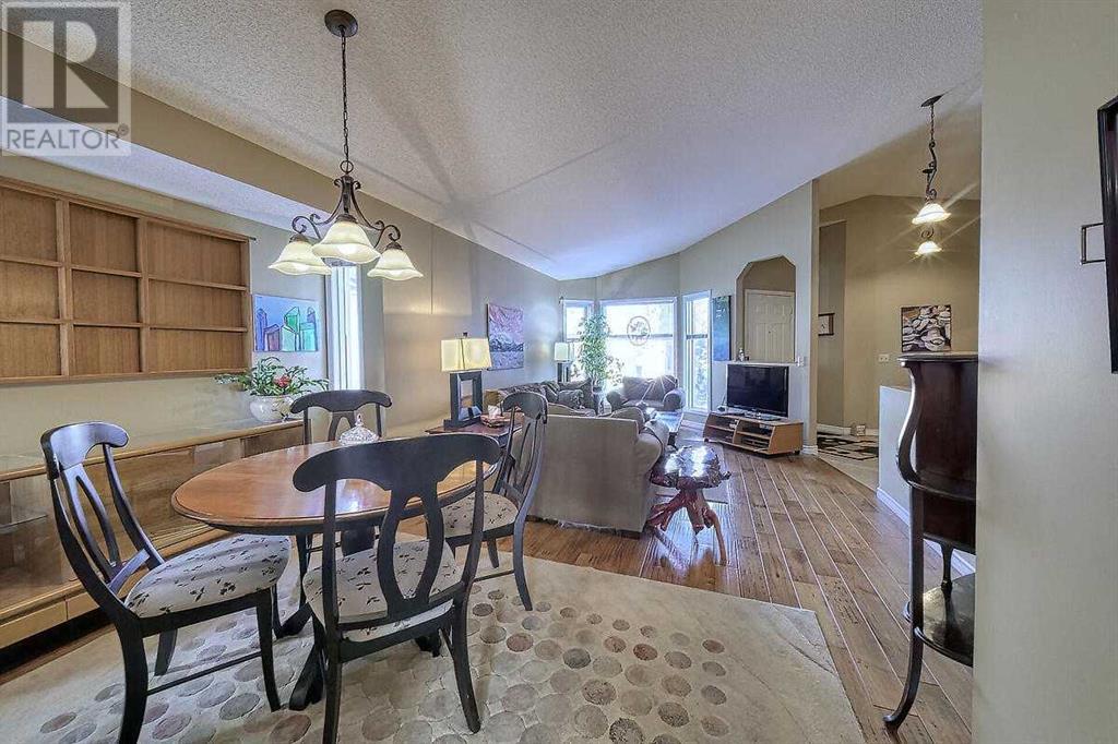473 Citadel Hills Circle Nw, Calgary, Alberta  T3G 3V4 - Photo 6 - A2208201