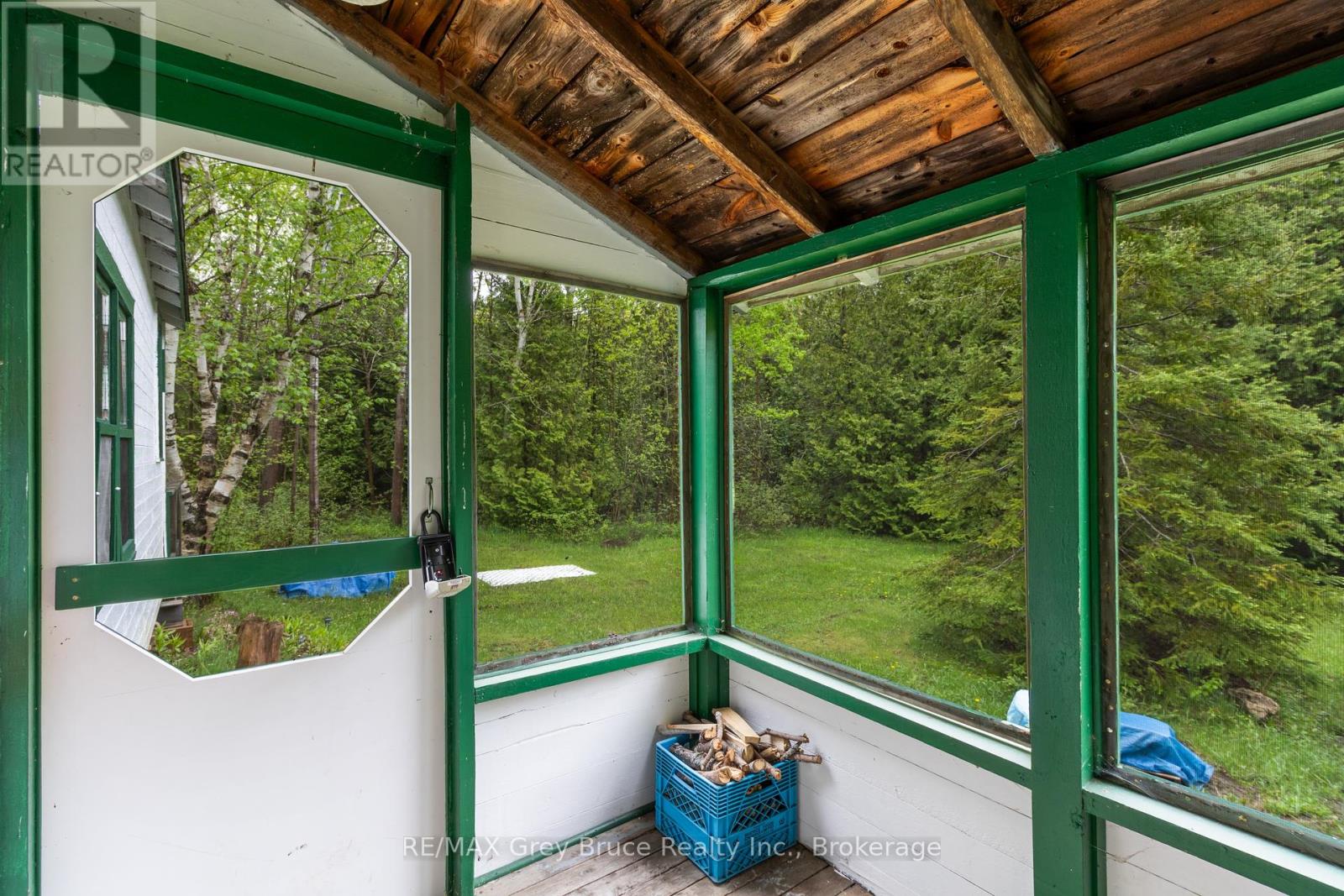 6726 Highway 6, Northern Bruce Peninsula, Ontario  N0H 2R0 - Photo 11 - X11955886