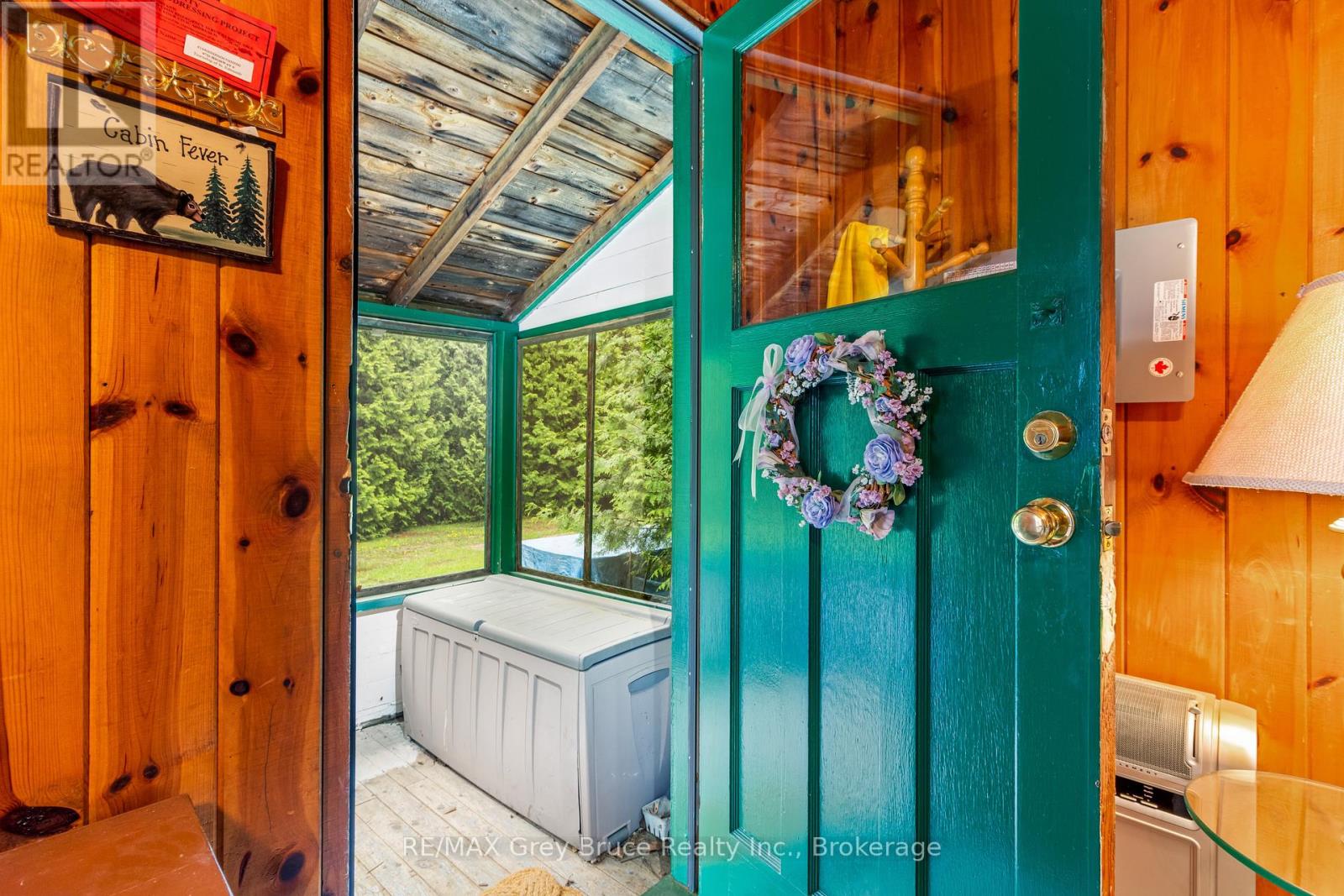 6726 Highway 6, Northern Bruce Peninsula, Ontario  N0H 2R0 - Photo 13 - X11955886