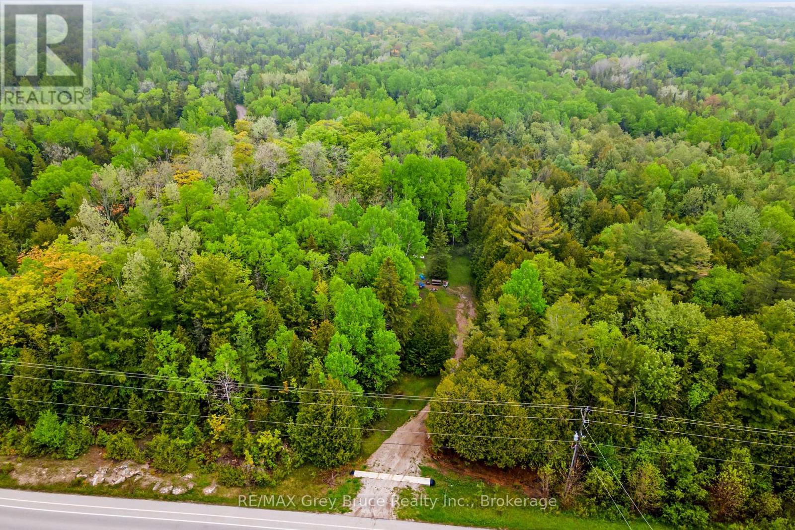 6726 Highway 6, Northern Bruce Peninsula, Ontario  N0H 2R0 - Photo 37 - X11955886