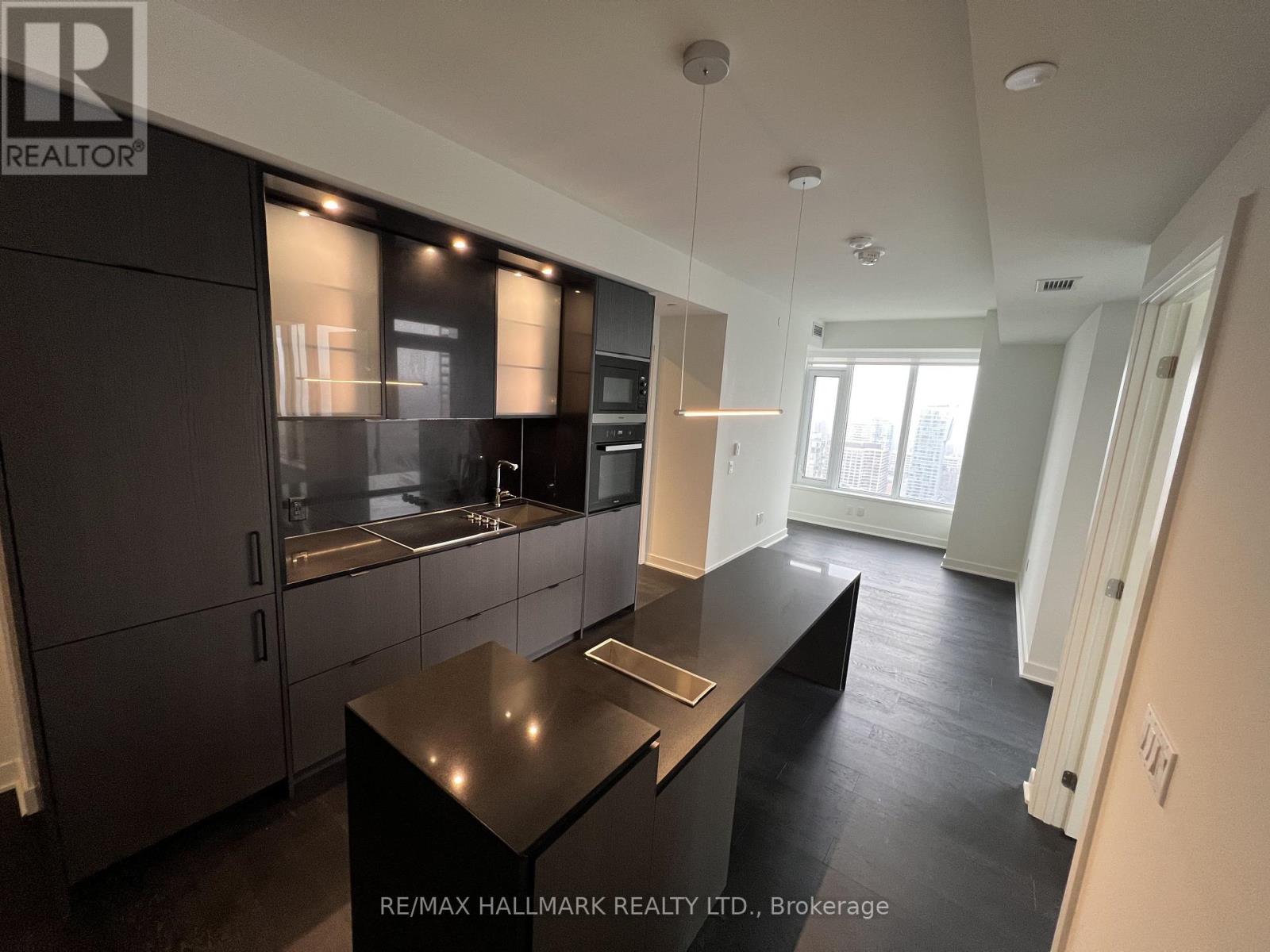 3502 - 11 Yorkville Avenue, Toronto, Ontario  M4W 0B7 - Photo 3 - C12080912