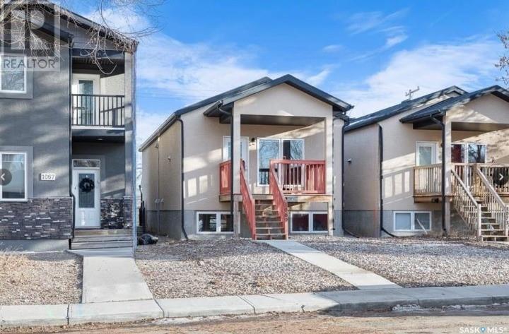 Property at 1069 Lindsay STREET image 3