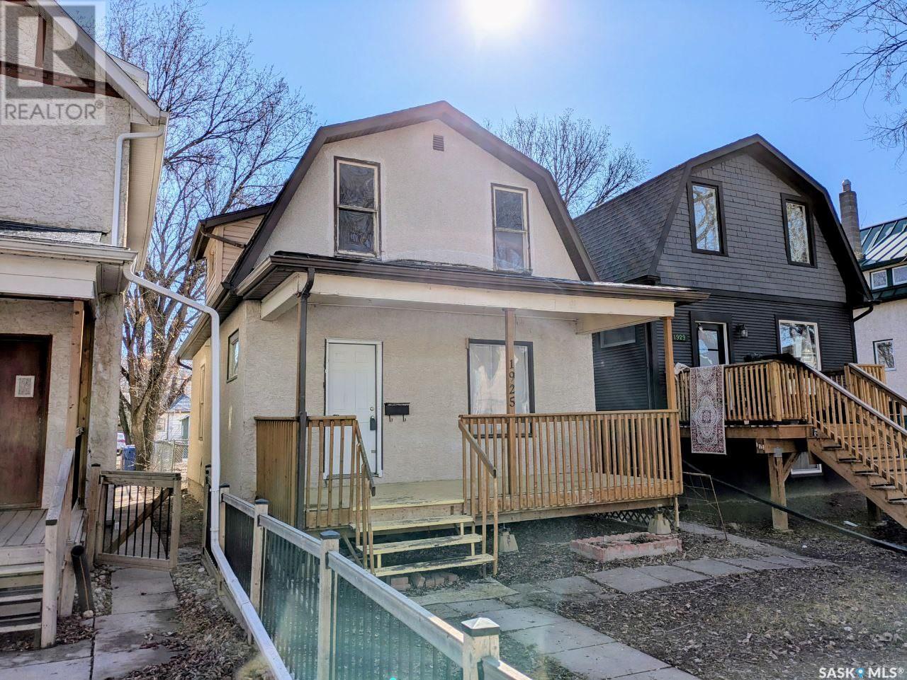 Property at 1925 Robinson STREET image 3