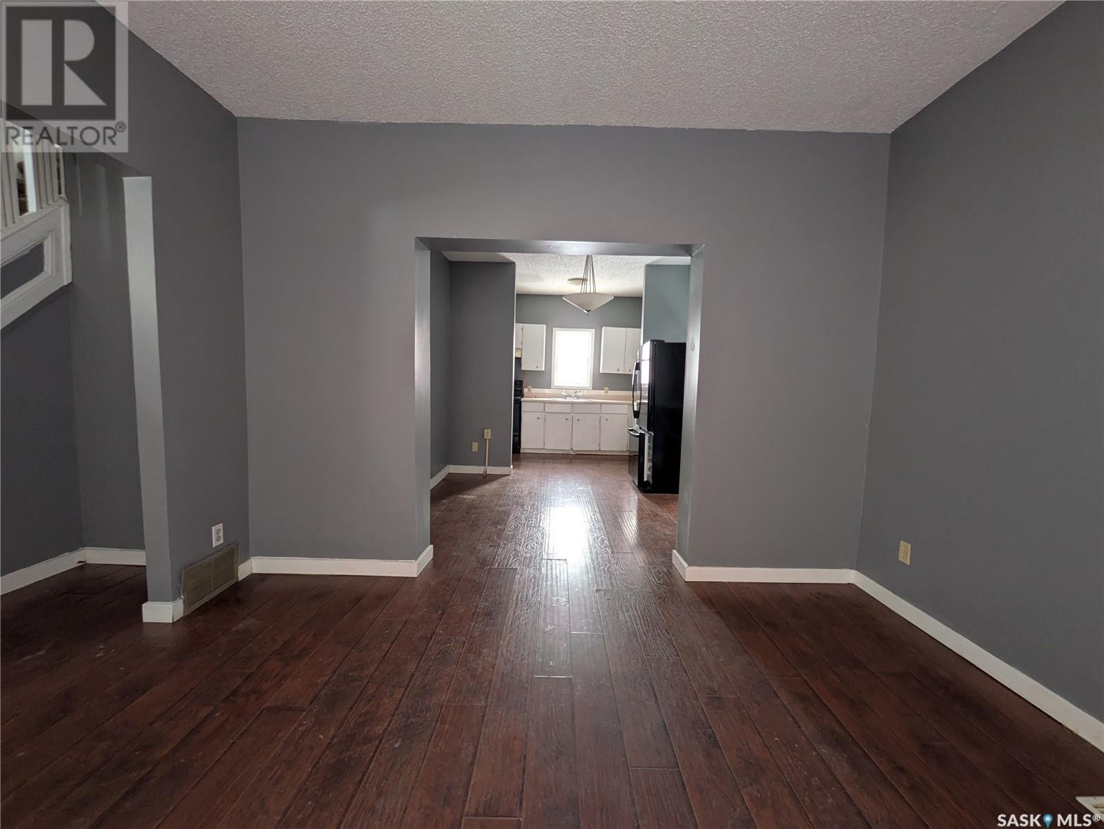 Property at 1925 Robinson STREET image 5