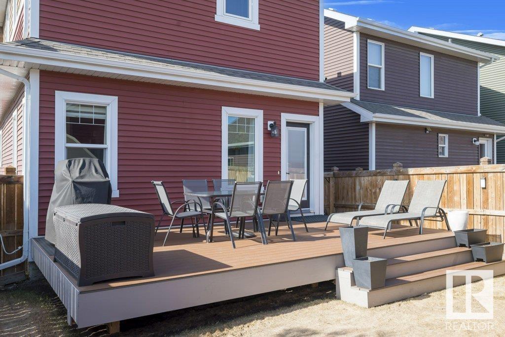 Property at 243 EBBERS BV NW image 4