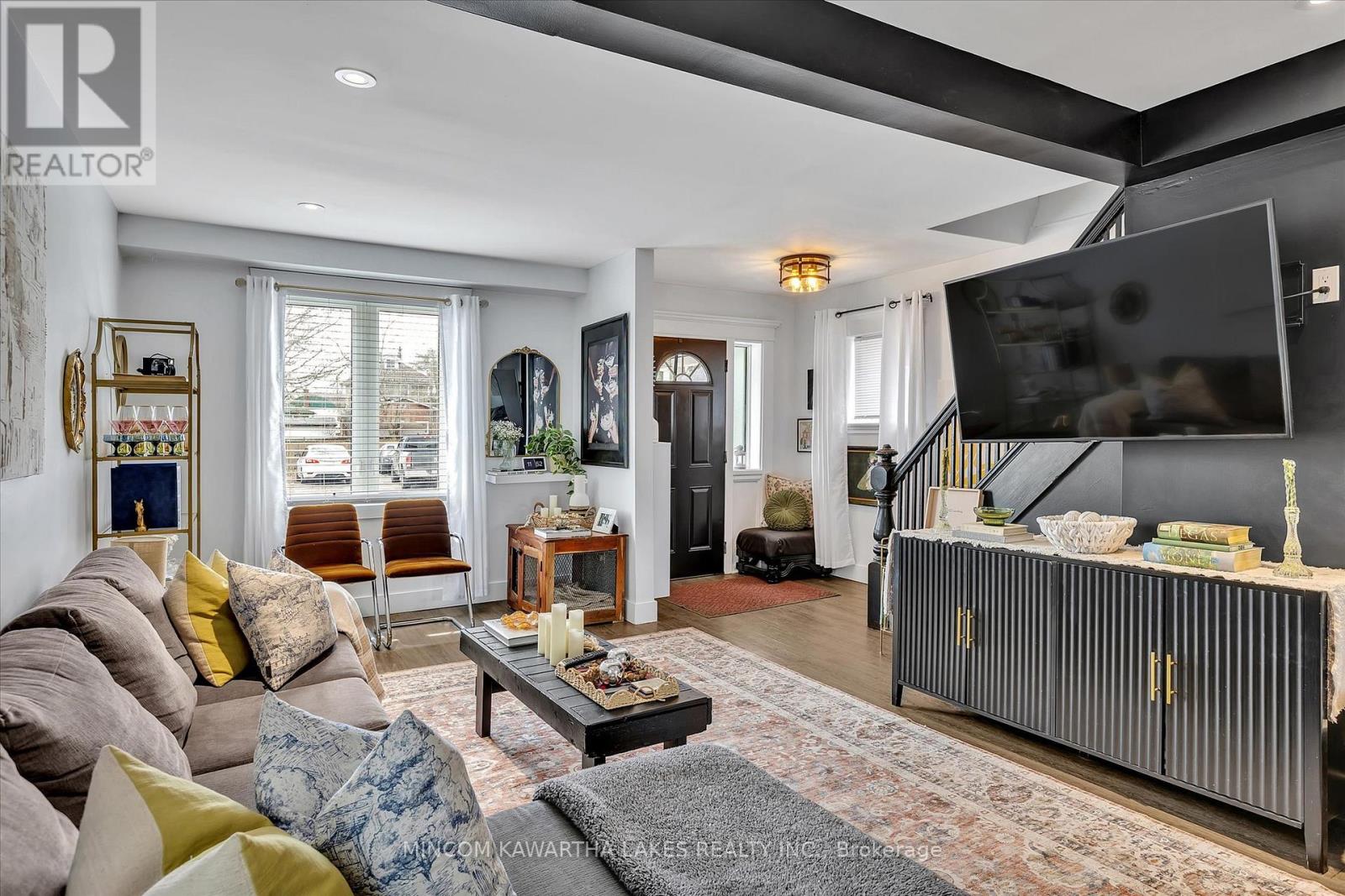 Property at 660 ROMAINE STREET image 4