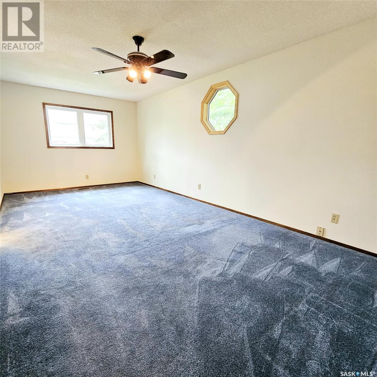 515 Grant Bay, Esterhazy, Saskatchewan  S0A 0X0 - Photo 13 - SK974854
