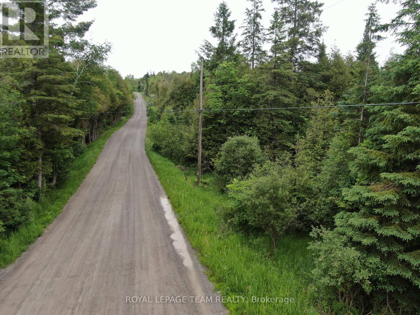 00 Pucker Street, Greater Madawaska, Ontario  K0J 1H0 - Photo 8 - X12081400