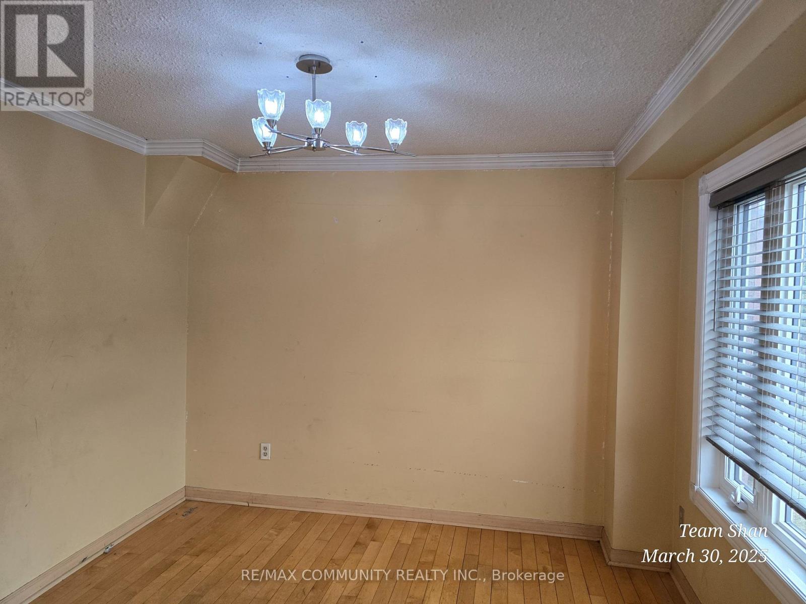 10 Whispering Willow Pathway, Toronto, Ontario  M1B 4A8 - Photo 5 - E12049759