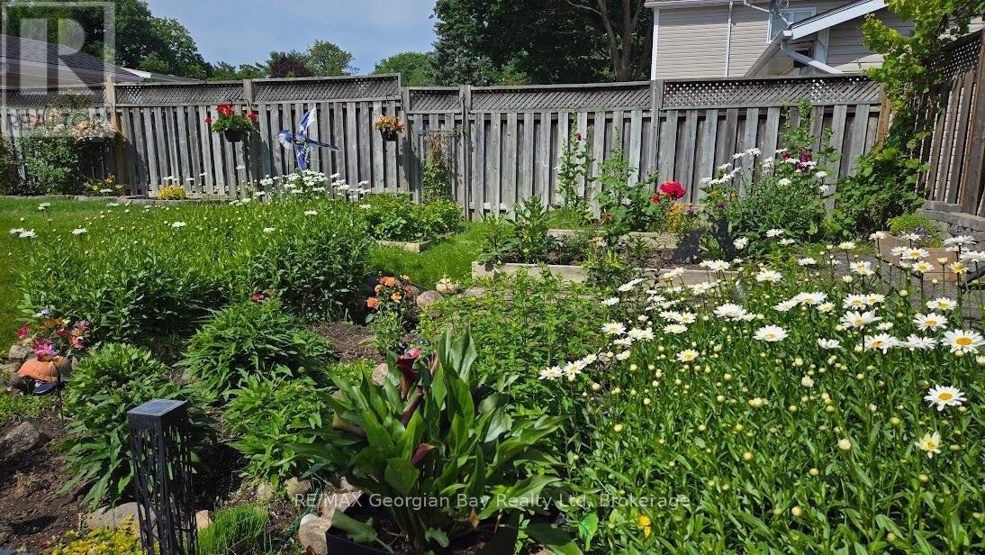 44 Hill Top Drive, Penetanguishene, Ontario  L9M 1H9 - Photo 36 - S12077976