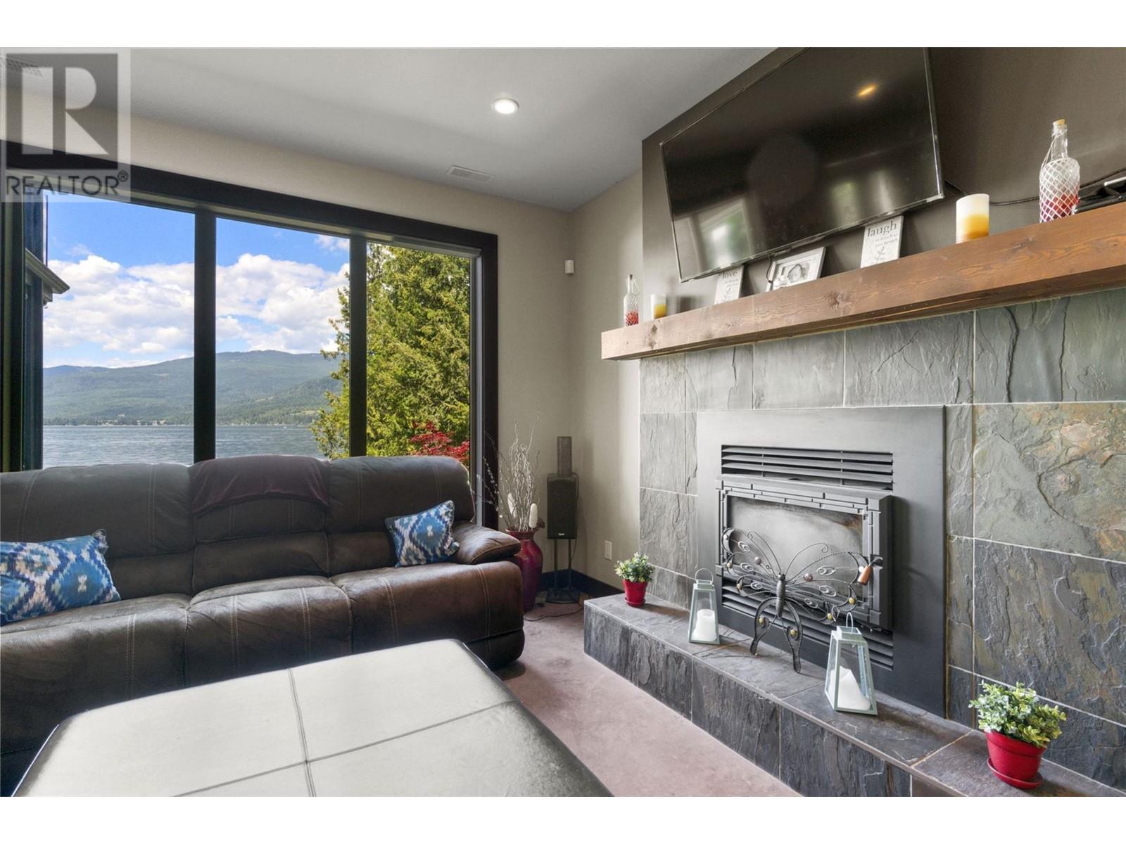 5581 Eagle Bay Road Unit# 8, Eagle Bay, British Columbia  V0E 1T0 - Photo 67 - 10343272