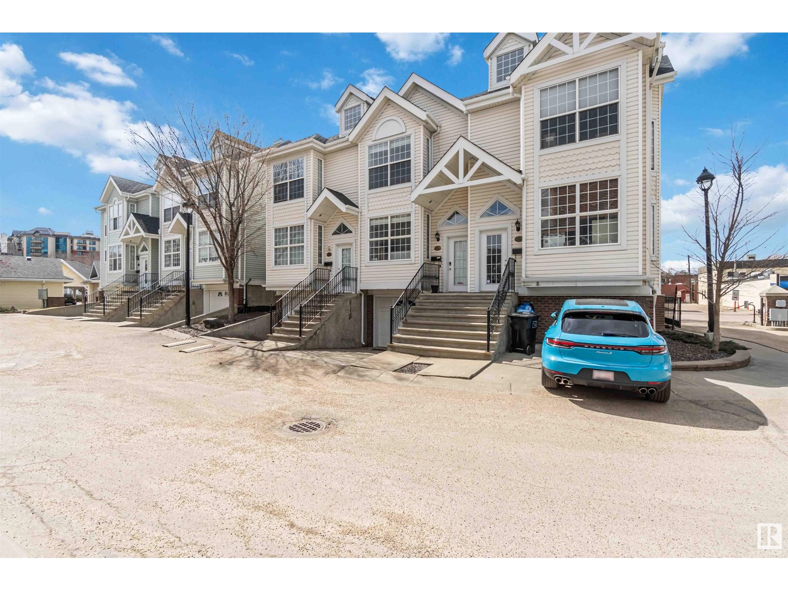 Property at #2 10235 111 ST NW image 2