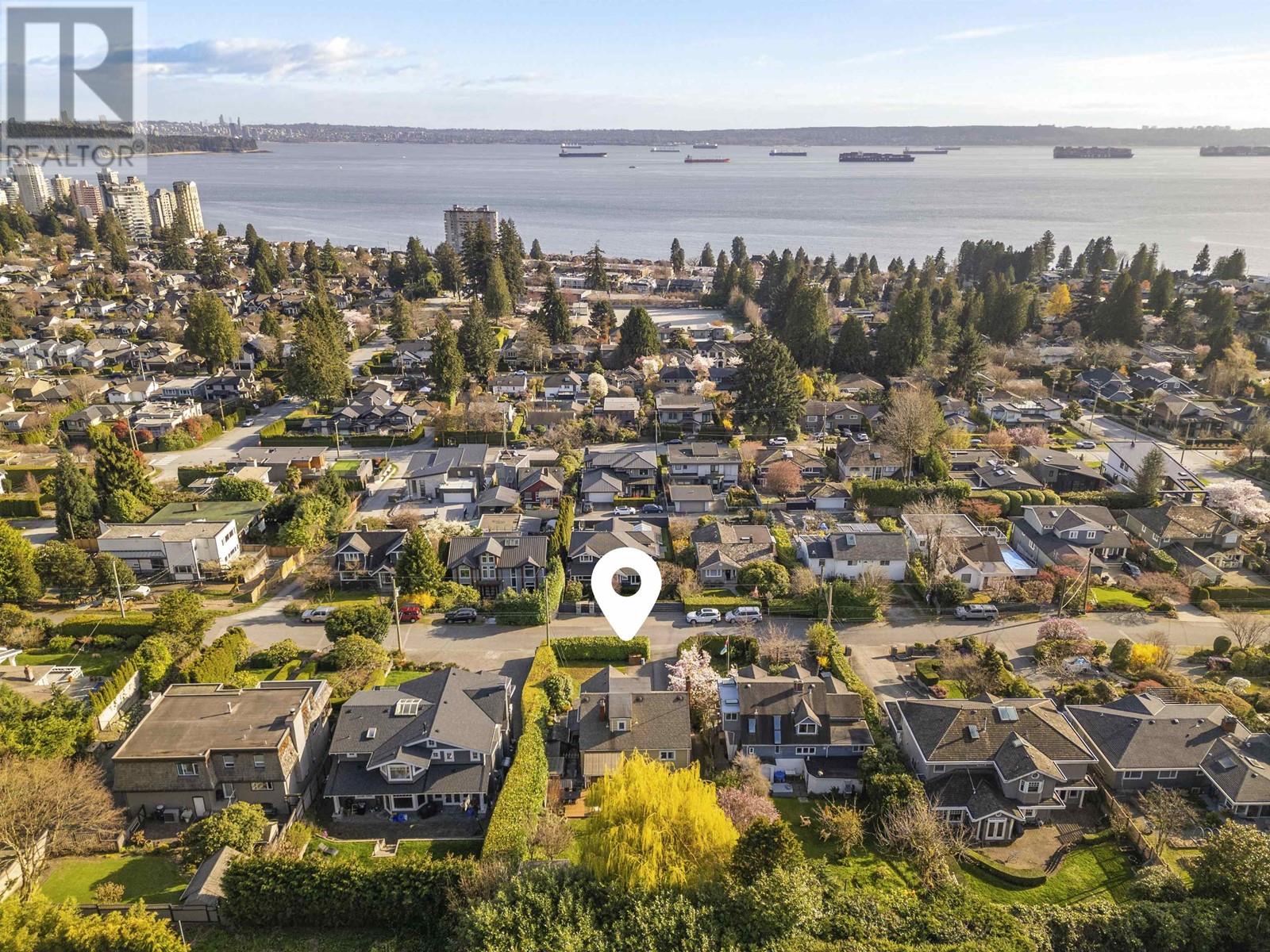 2441 Nelson Avenue, West Vancouver, British Columbia  V7V 2R3 - Photo 10 - R2986769