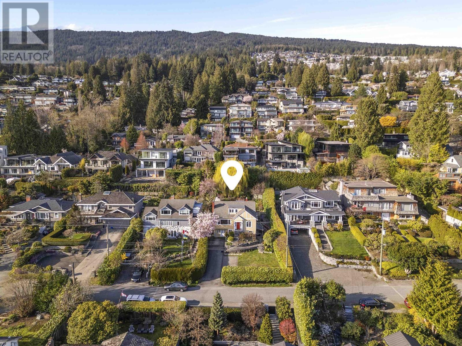 2441 Nelson Avenue, West Vancouver, British Columbia  V7V 2R3 - Photo 8 - R2986769