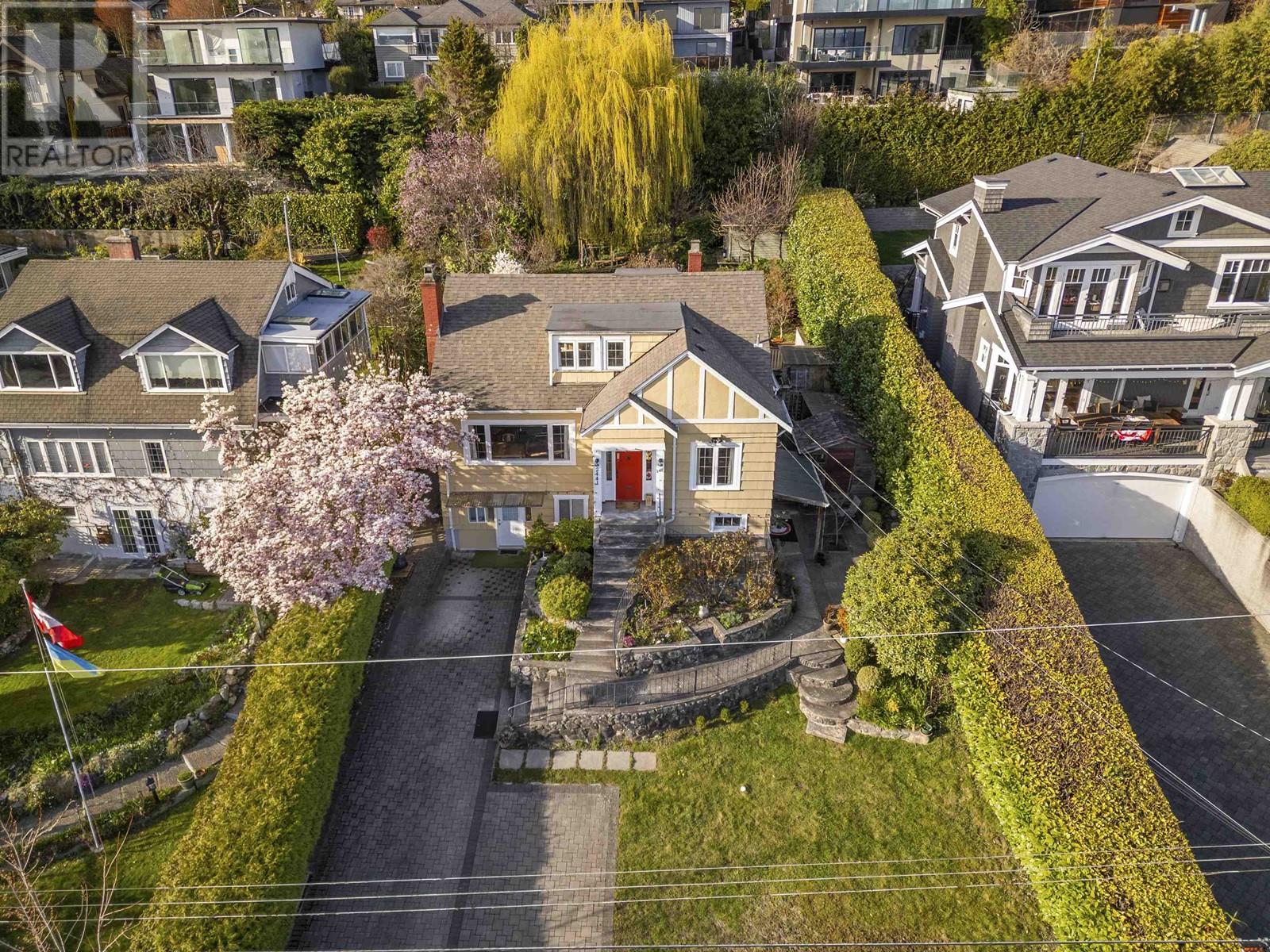 2441 Nelson Avenue, West Vancouver, British Columbia  V7V 2R3 - Photo 5 - R2986769