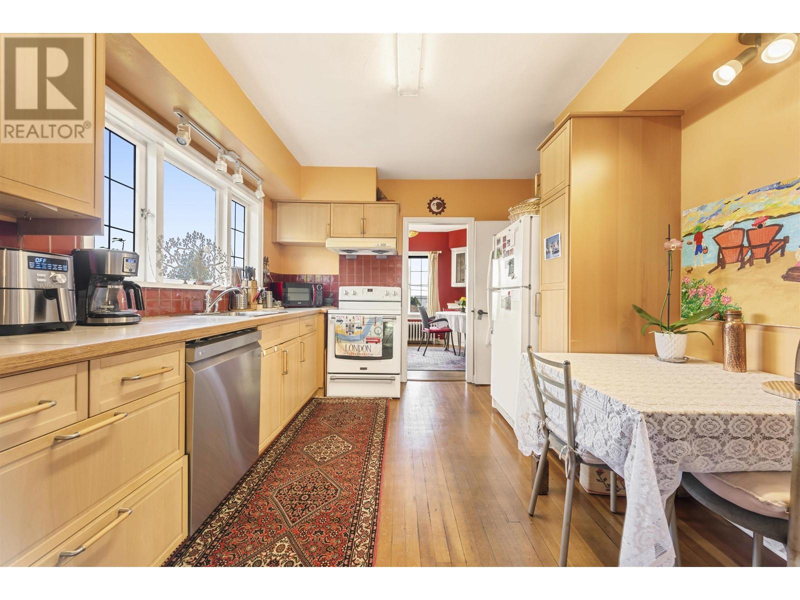 2441 Nelson Avenue, West Vancouver, British Columbia  V7V 2R3 - Photo 17 - R2986769